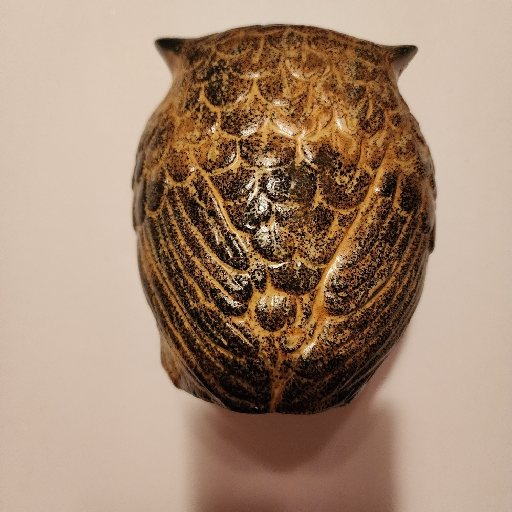 Owl Bank (Piggy Bank) Slit In Left Eye For Coins. Stopper Bottom. 5" T X 4 " W - Picture 3 of 8